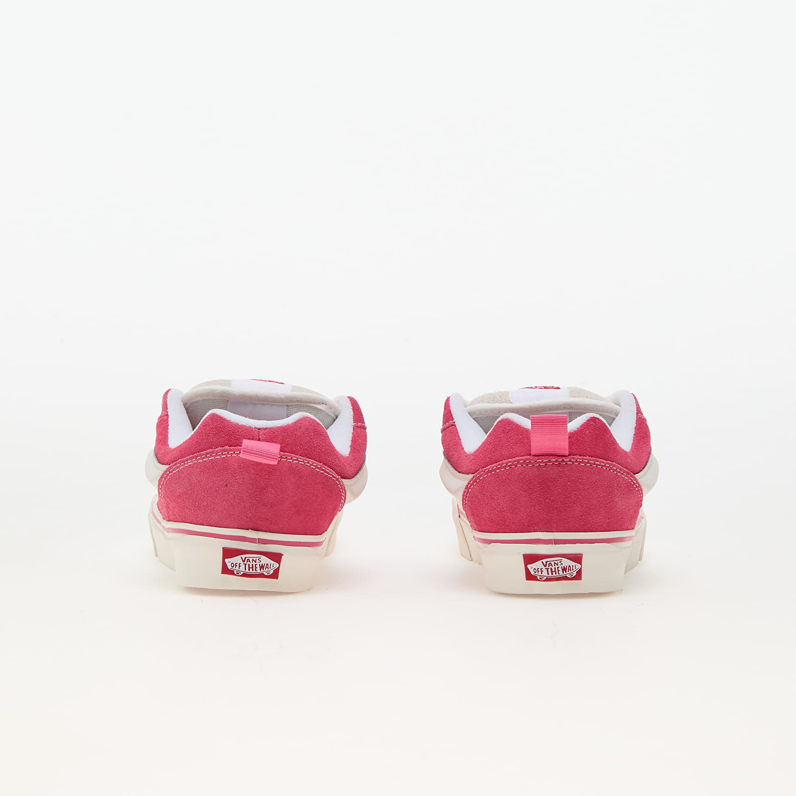 Chaussures et baskets homme Vans Knu Skool Retro Color Pink/ True White