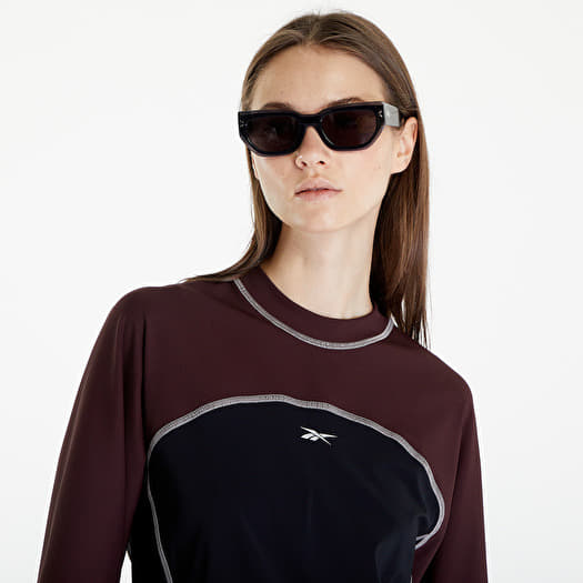 Reebok t on sale shirt bordeaux