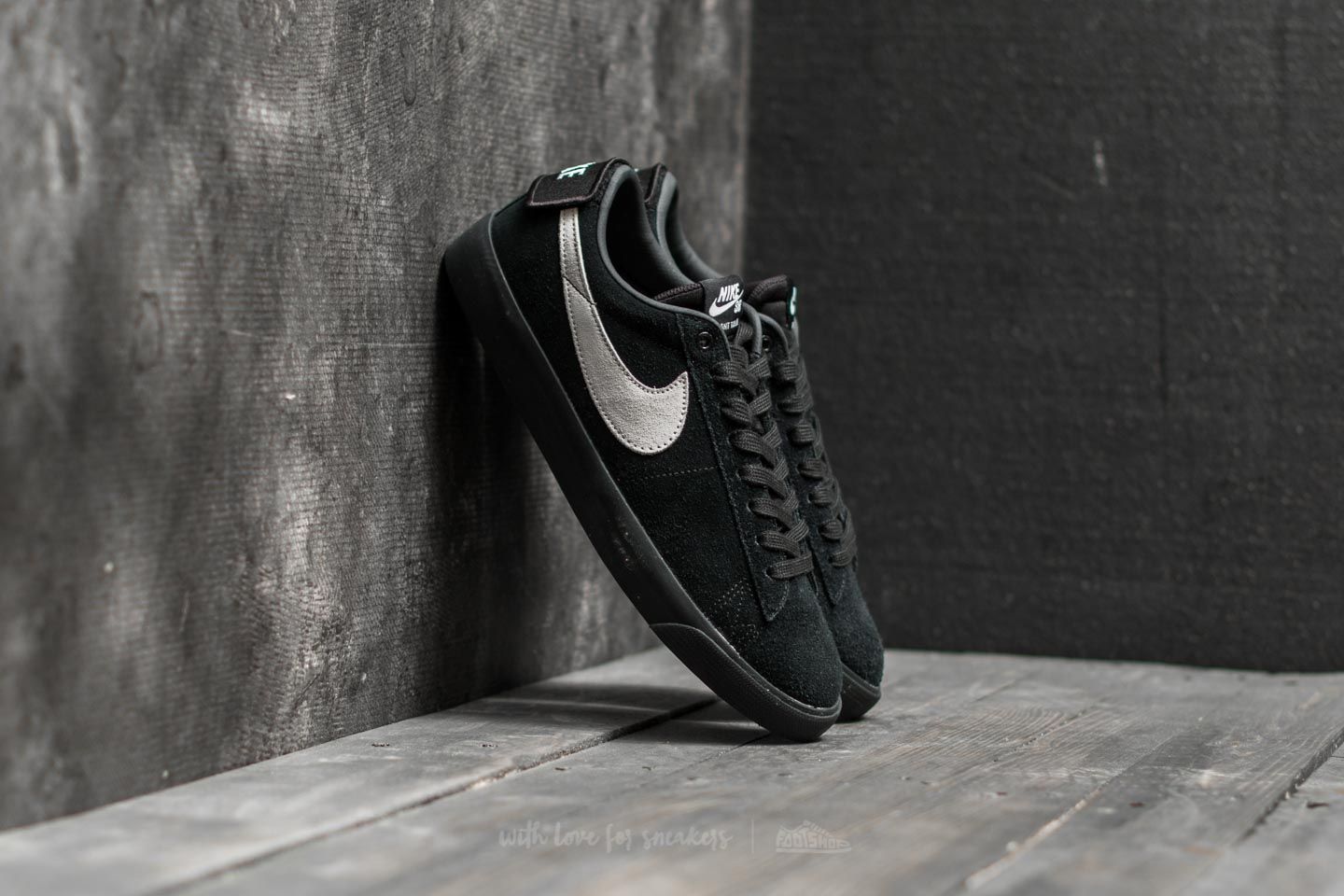 Nike blazer zoom low gt discount