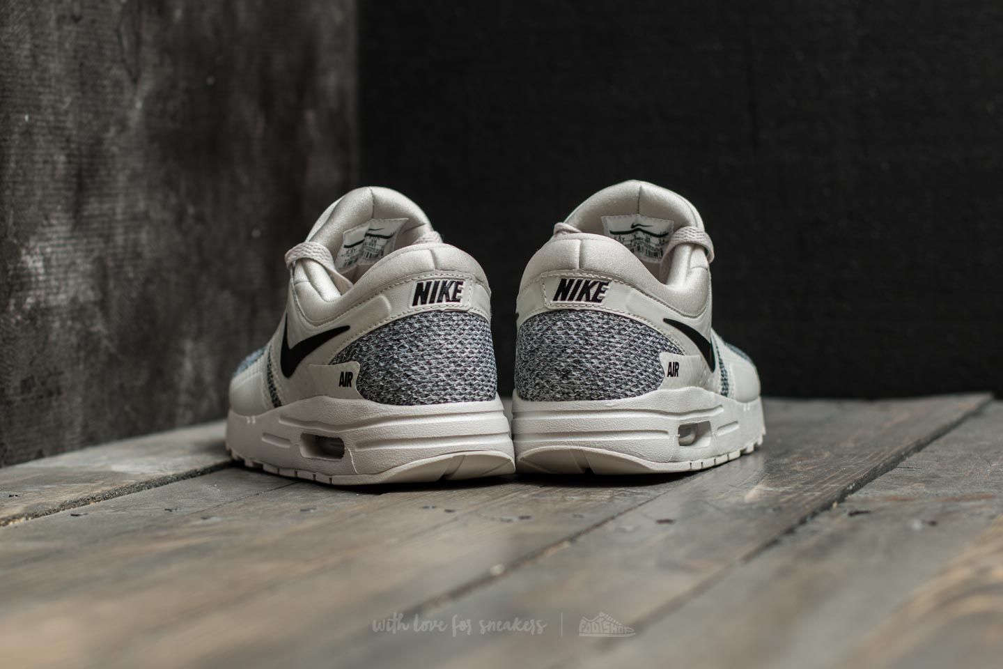 Nike air max hotsell zero se light bone