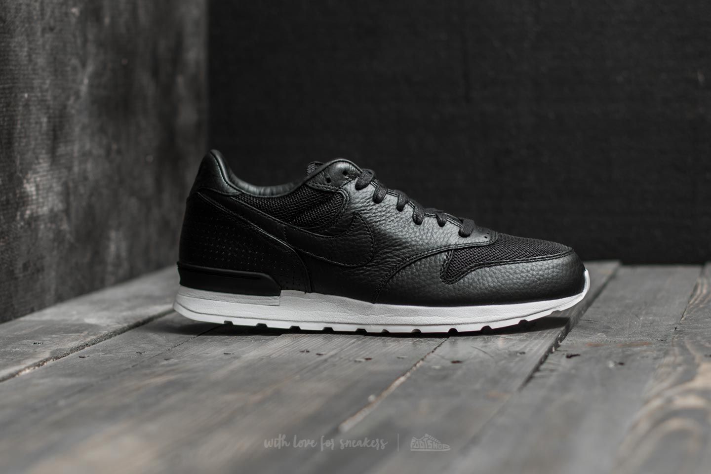 Scarpe uomo Nike Air Zoom Epic Luxe Black/ Black-White