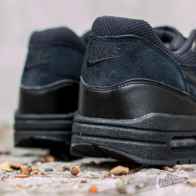Cipők Nike Air Max 1 Essential Black/Black