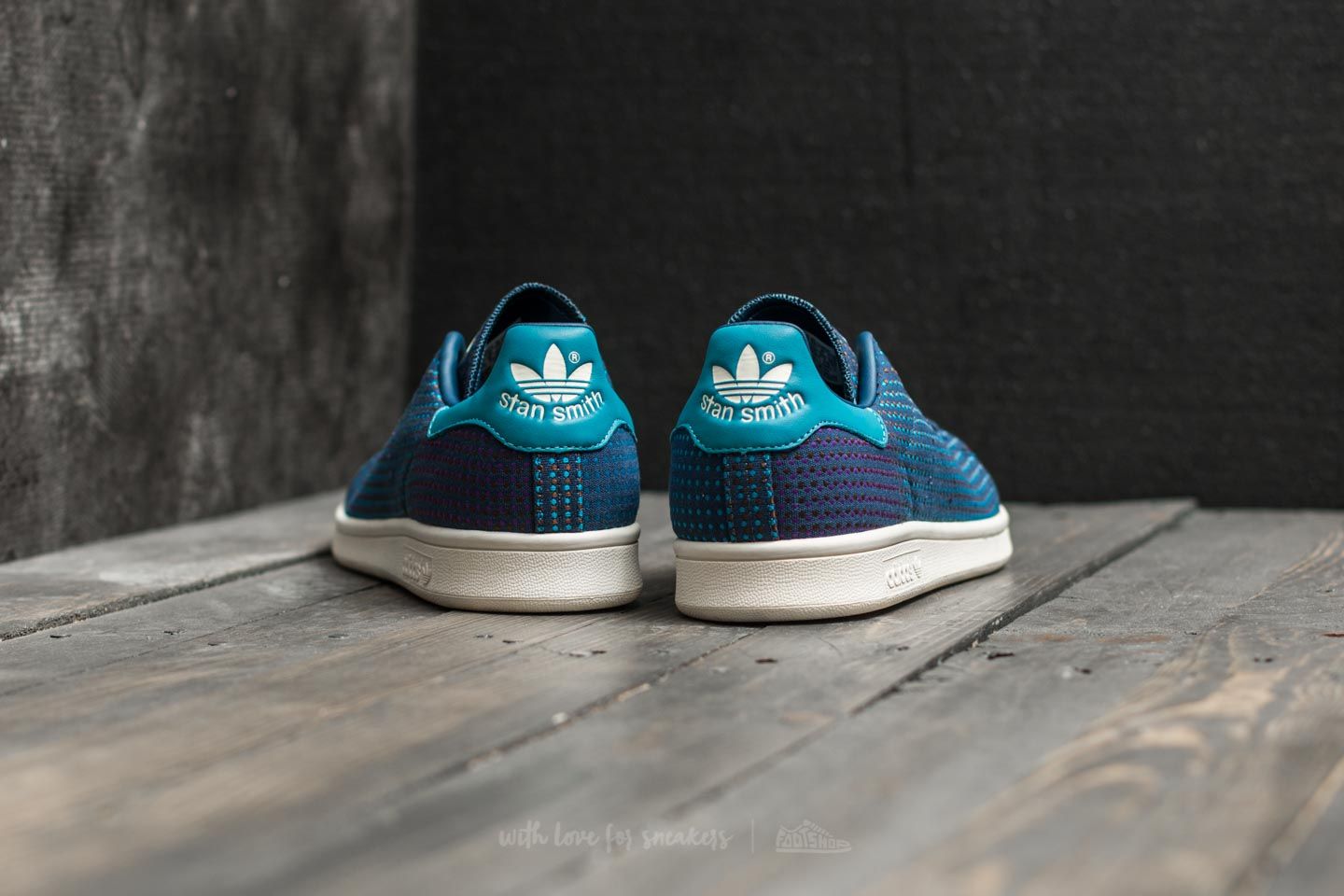 Men s shoes adidas Stan Smith Supplier Colour Pantone Tactile Steel Footshop