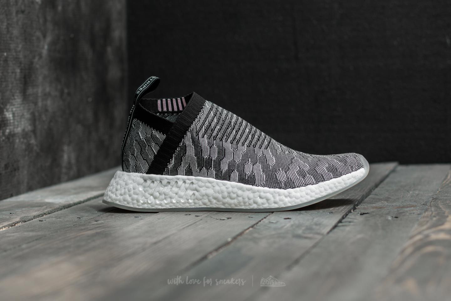 Women's shoes adidas NMD_CS2 Primeknit W Grey/ Core Black/ Core Black/  Wonder Pink (BY9312) | Footshop