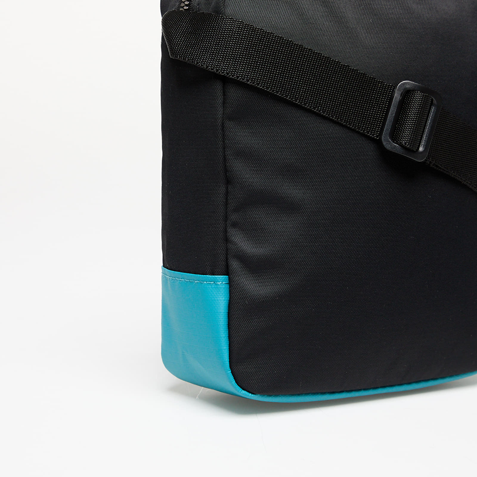 Umhängetaschen adidas Small Item Bag Black