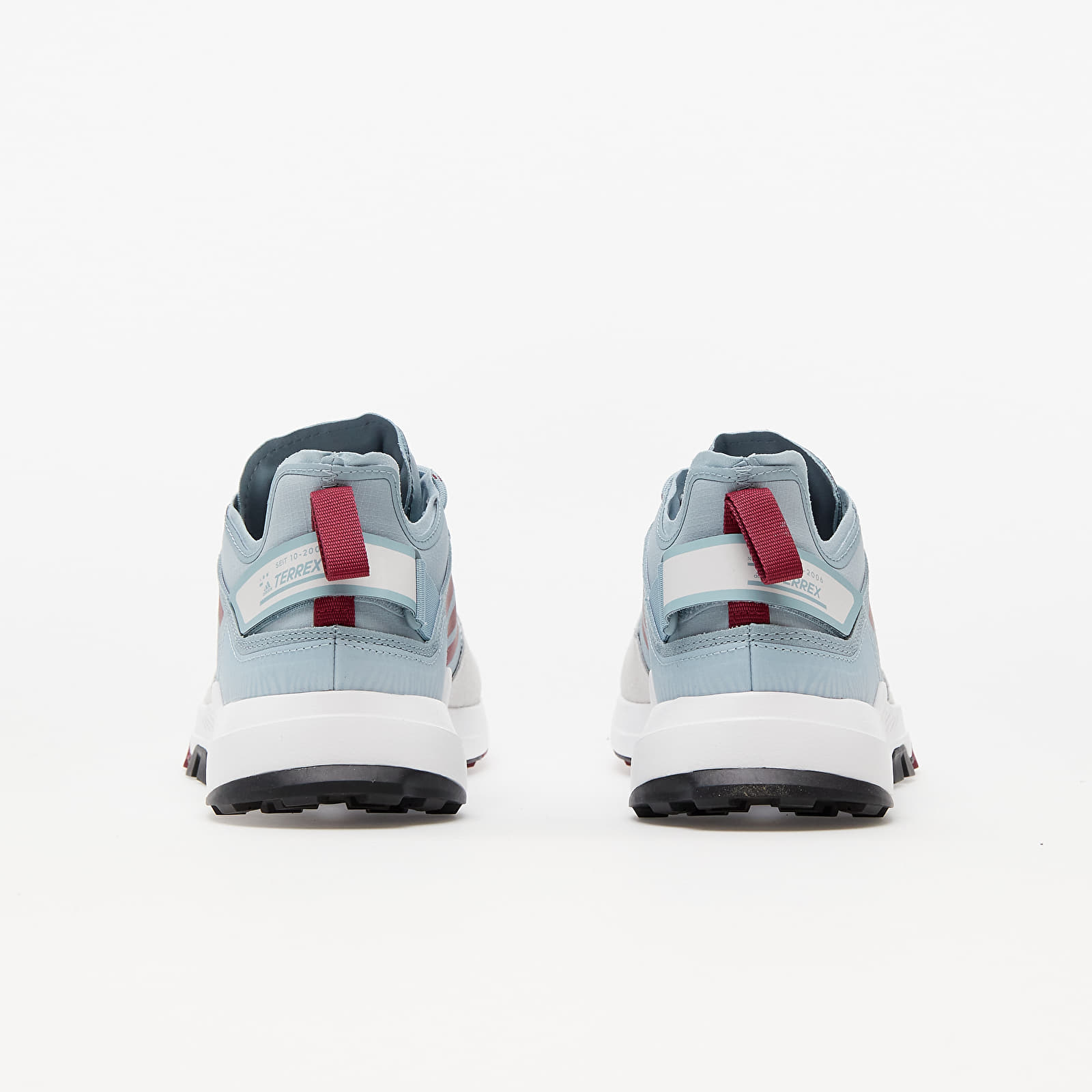 Încălțăminte și sneakerși pentru femei adidas Terrex Hikster W Magnet Grey/ Legend Burgundy/ Core Black