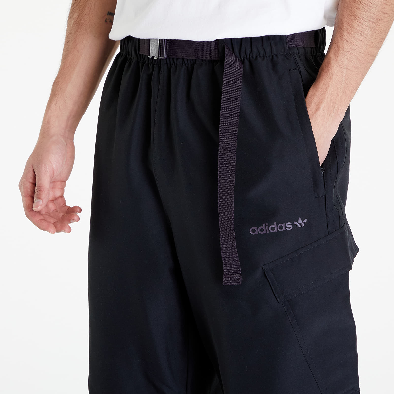 Pantaloni și blugi adidas Pant Black