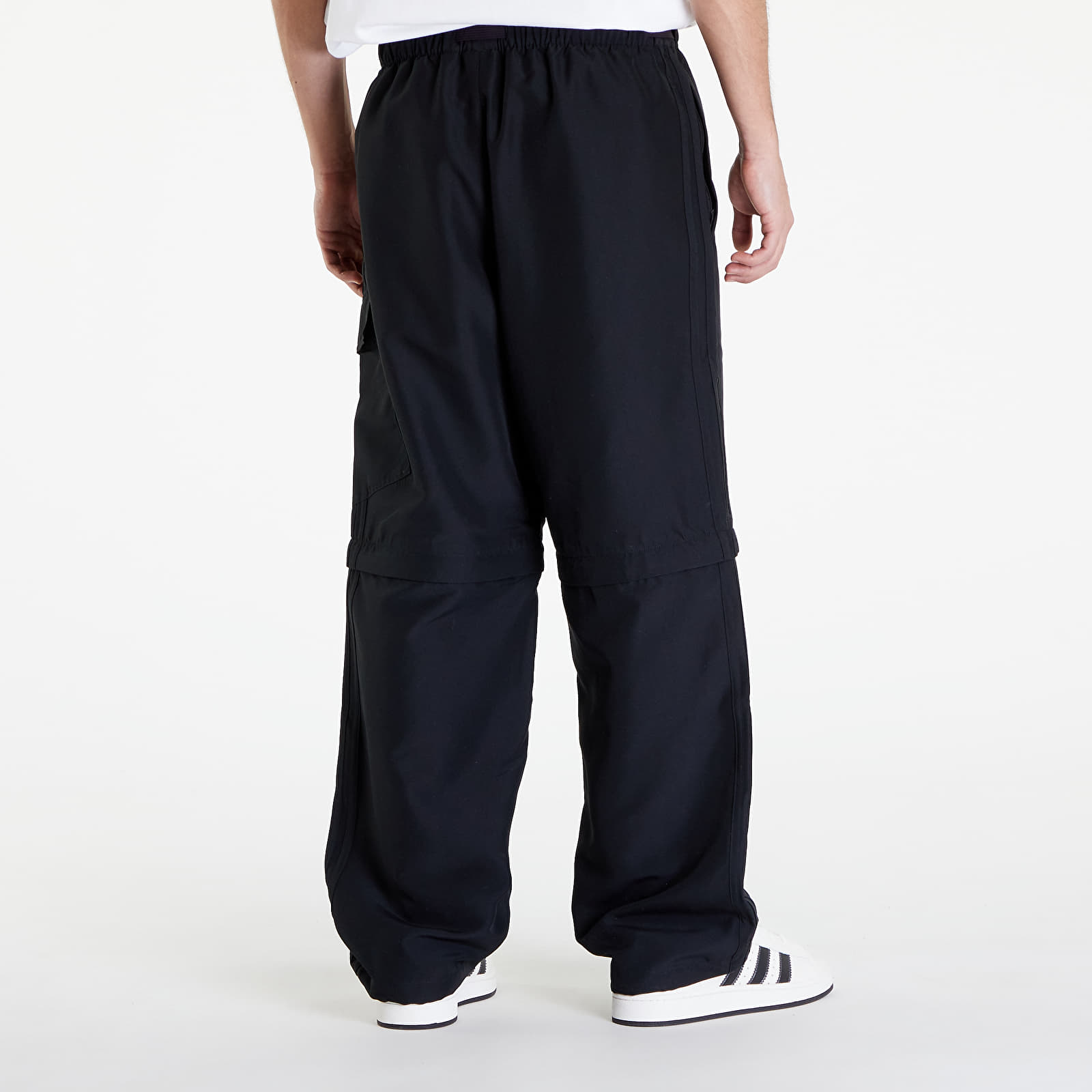 Pantaloni și blugi adidas Pant Black