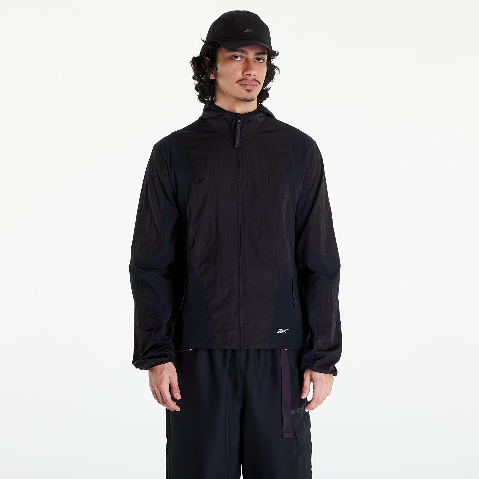 Reebok - paneled running jacket black