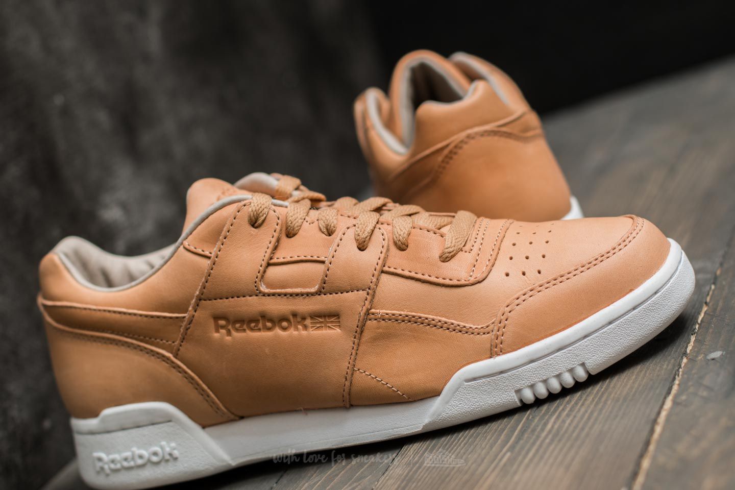 Reebok workout horween store