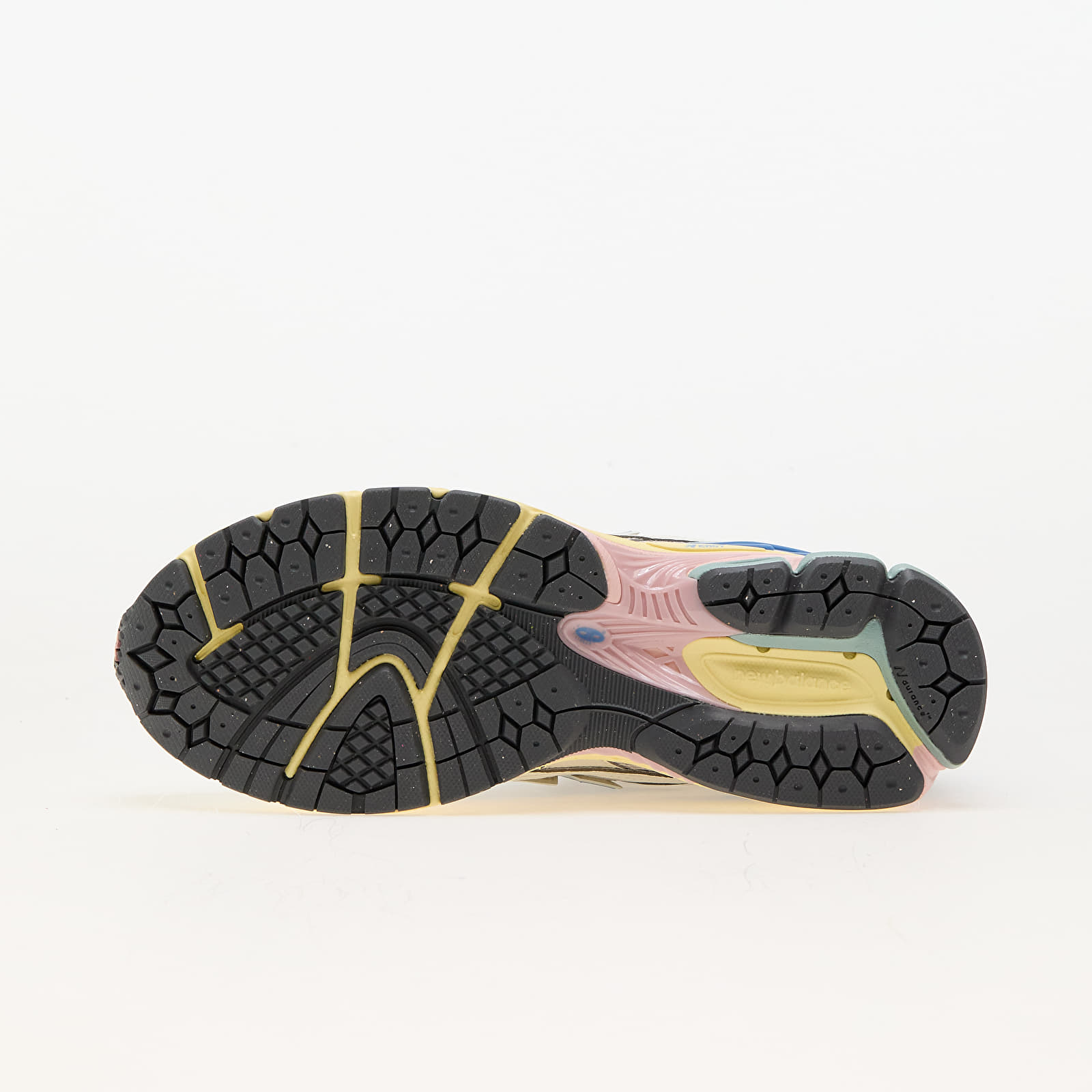 New balance 5 kaina store
