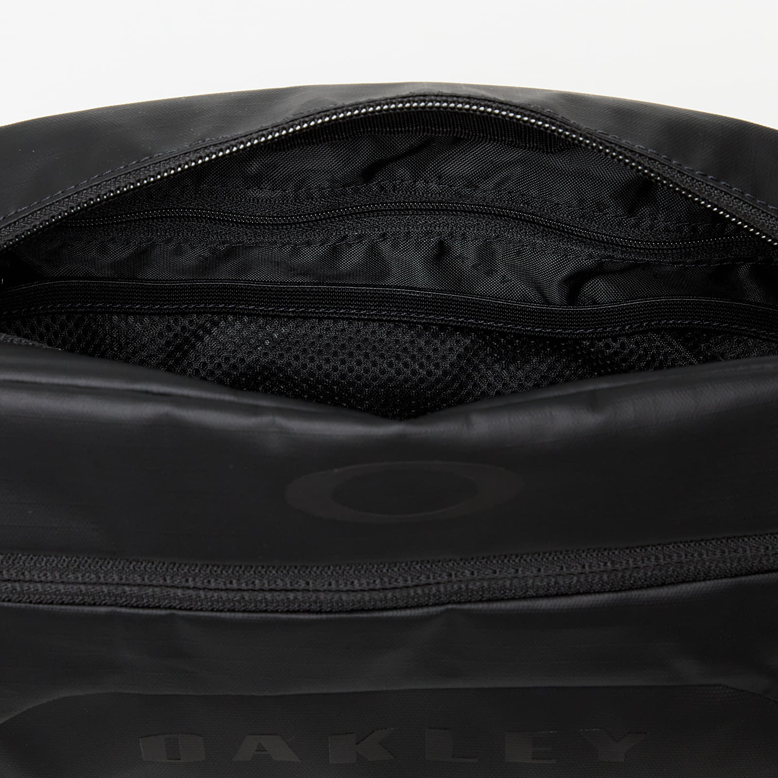 Accesorios Oakley Roadsurfer Beauty Case Blackout