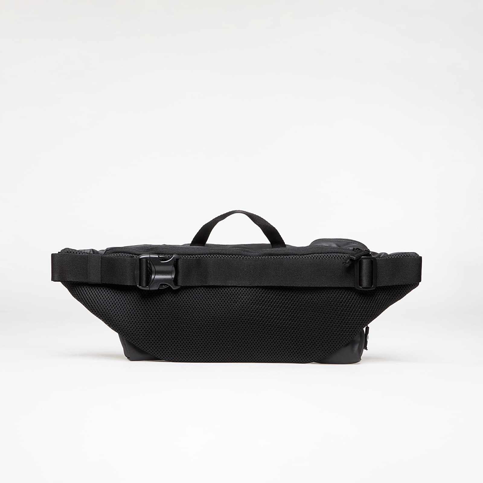Övtáskák Oakley Road Trip Rc Beltbag Blackout