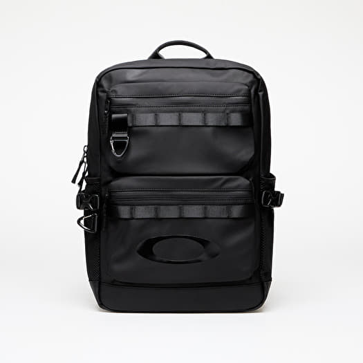 Oakley utility store square backpack review