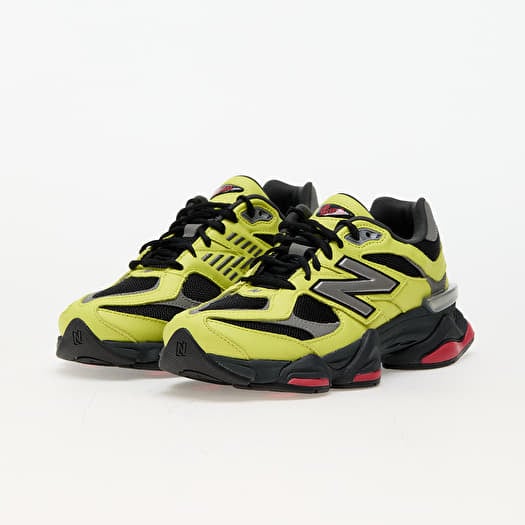 New Balance 9060 Tea Tree