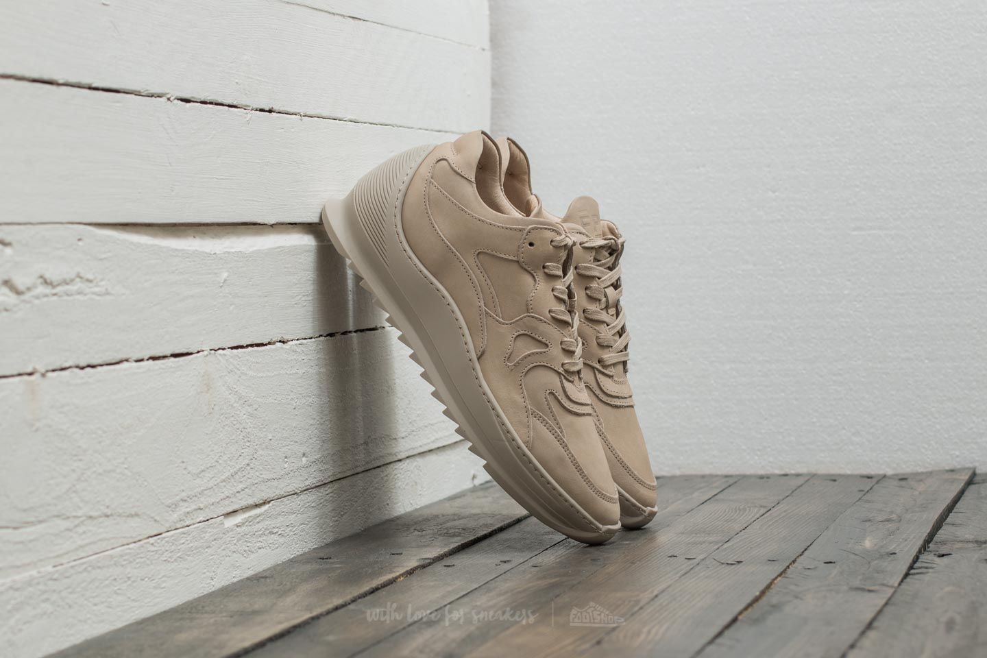 Filling pieces low plasma sales heel cap