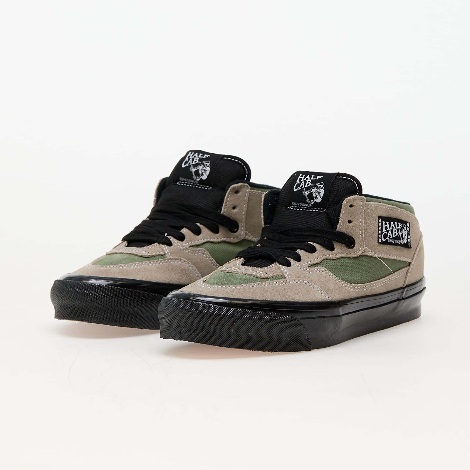 Vans half cheap cab classic