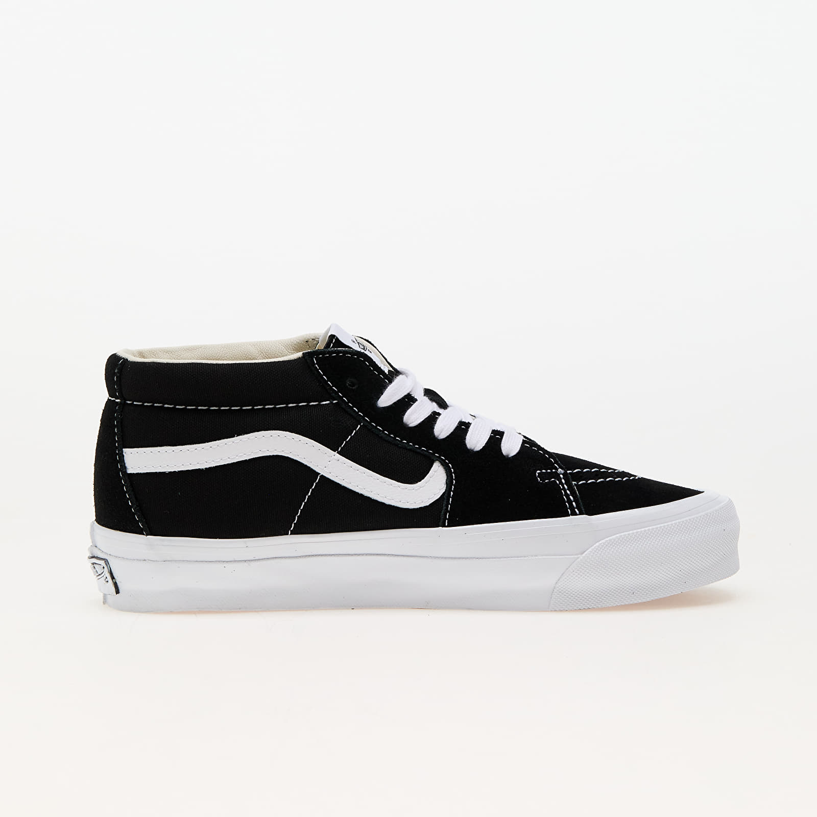 Vans sk8 mid black white sale