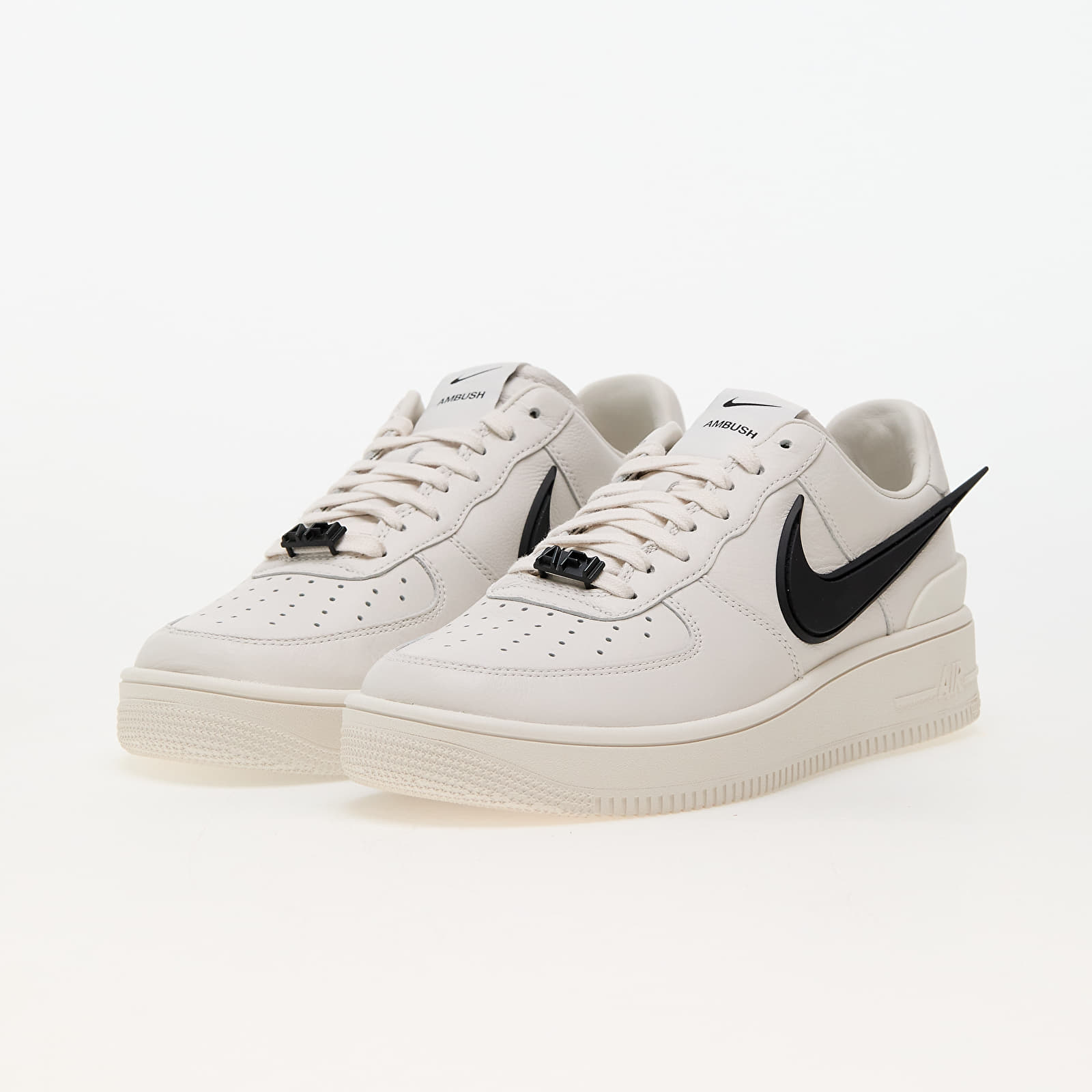 AMBUSH × Nike Air Force 1 Low Phantom ② Nike x Ambush Air Force 1 Low Phantom/ Black-Phantom | Footshop
