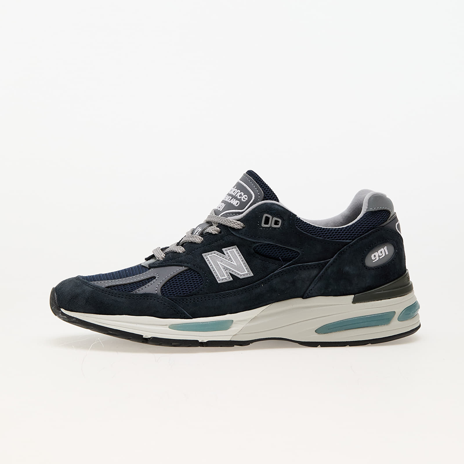 New balance shop 991 navy blue