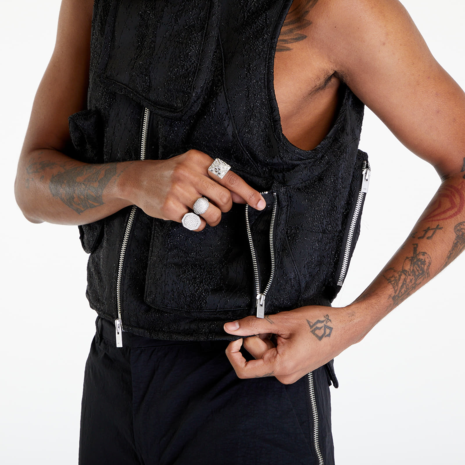 Mellények HELIOT EMIL Pooled Vest Black