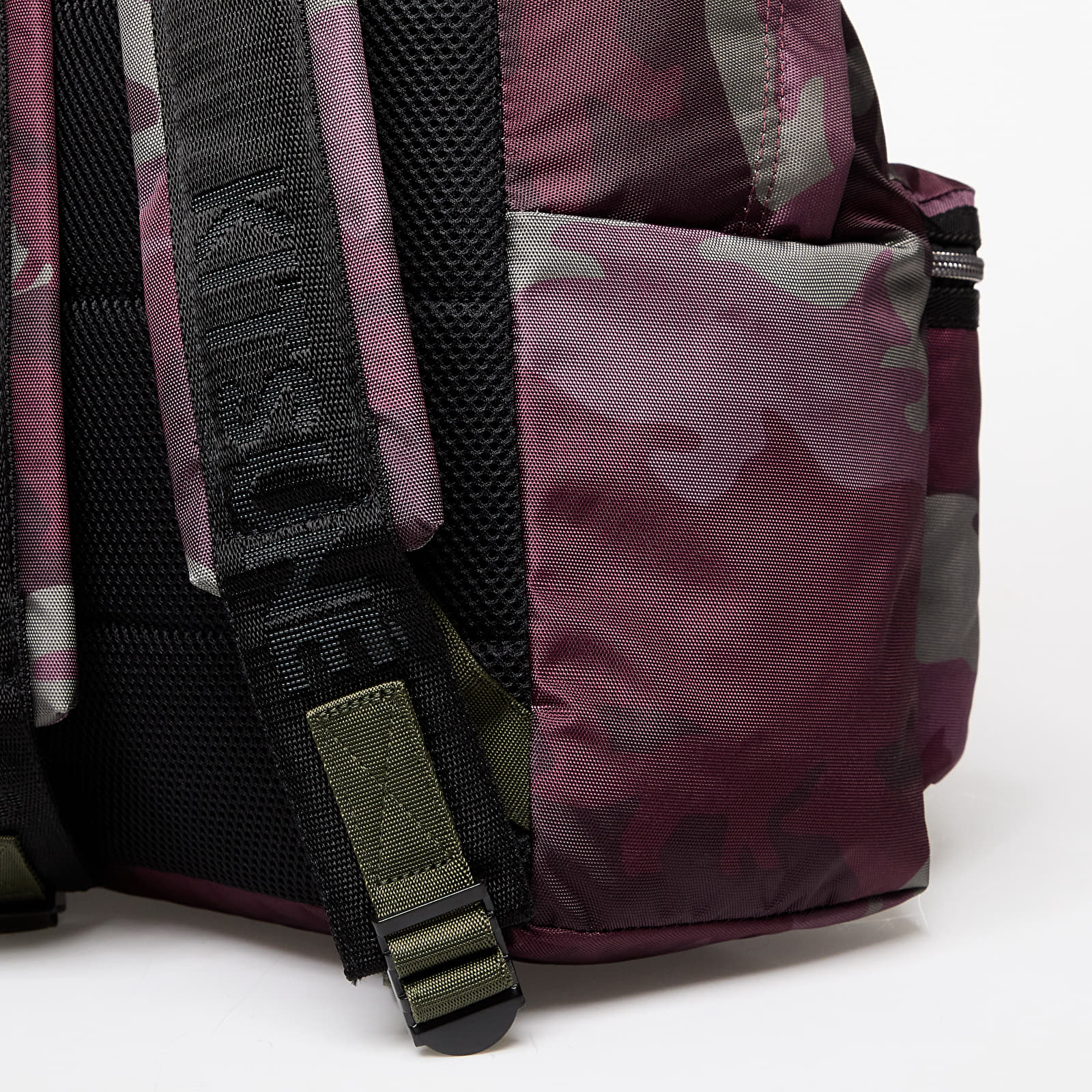 Eastpak merlot shop