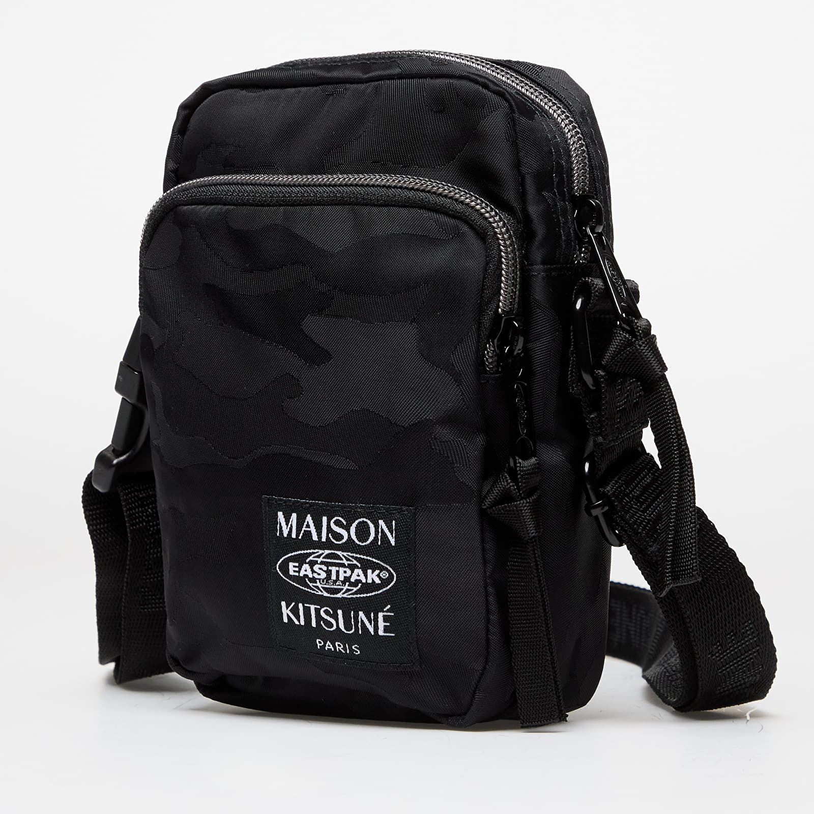 Batohy a tašky Eastpak x Maison Kitsuné ONE Shoulder Bag Jacquard