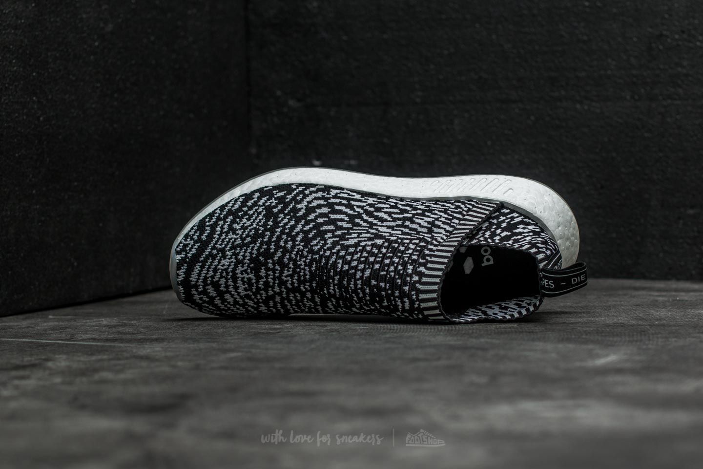 Pánské tenisky a boty adidas NMD_CS2 Primeknit Core Black/ Core Black/ Running White