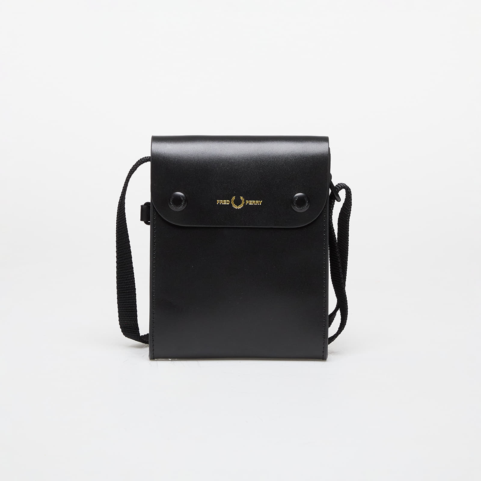 Чанти и раници FRED PERRY Burnished Leather Pouch Black
