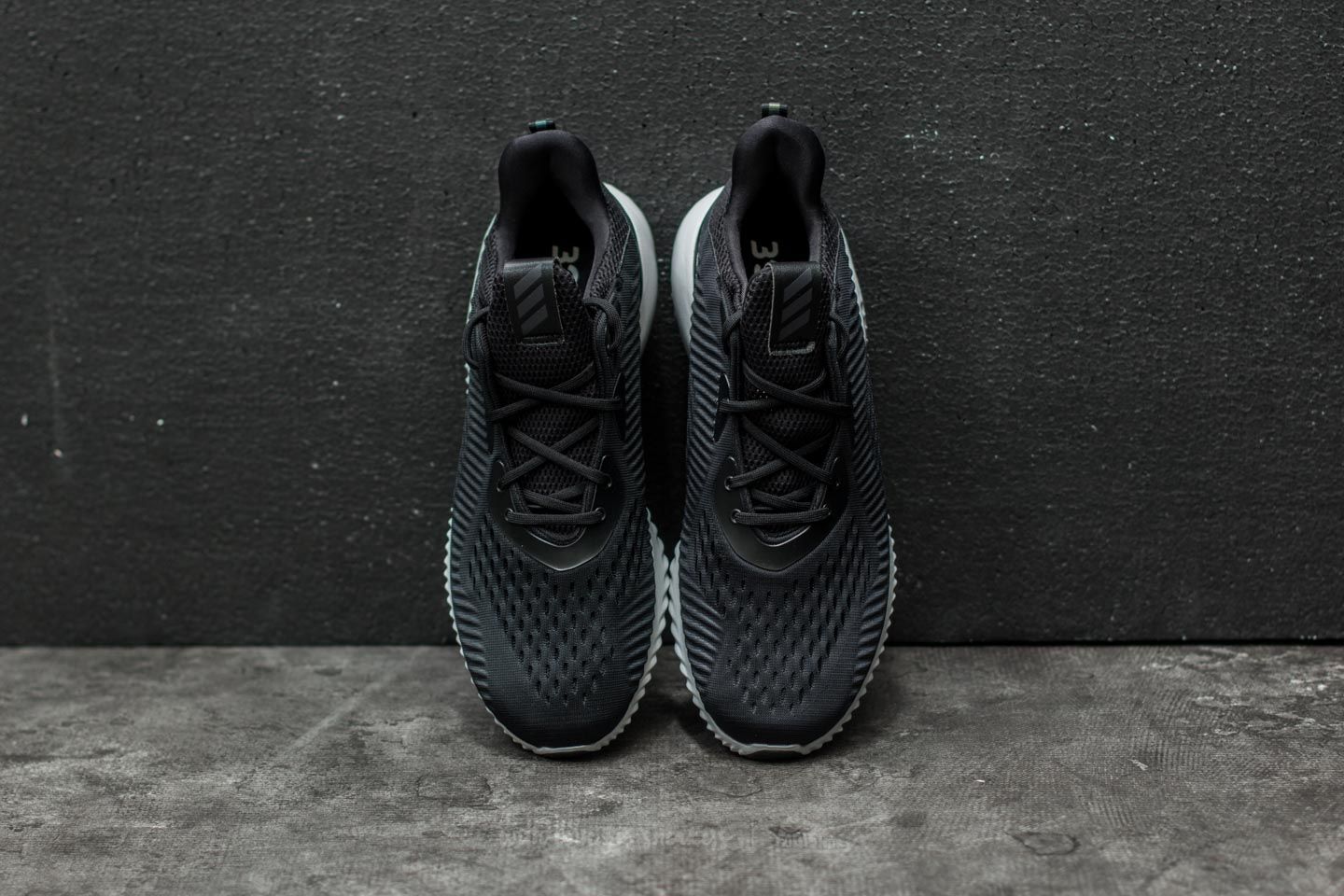 Alphabounce em deals core black/white