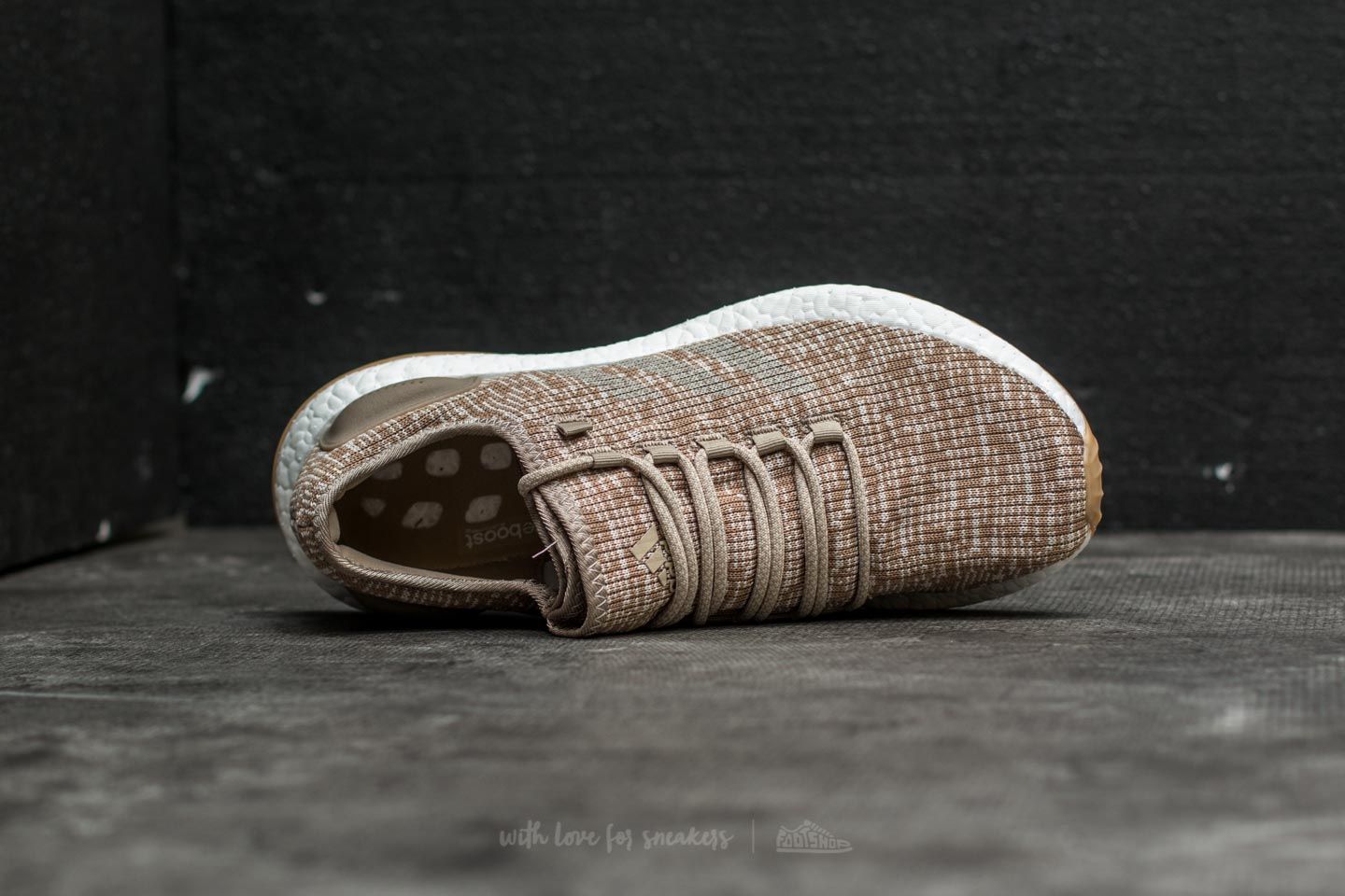 Men's shoes adidas PureBOOST Trace Khaki/ Clear Brown/ Trace Khaki
