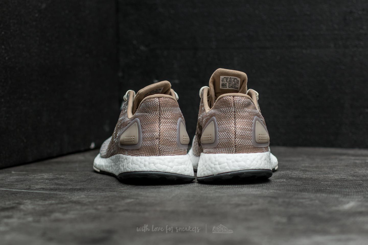 Adidas pure boost outlet dpr tan