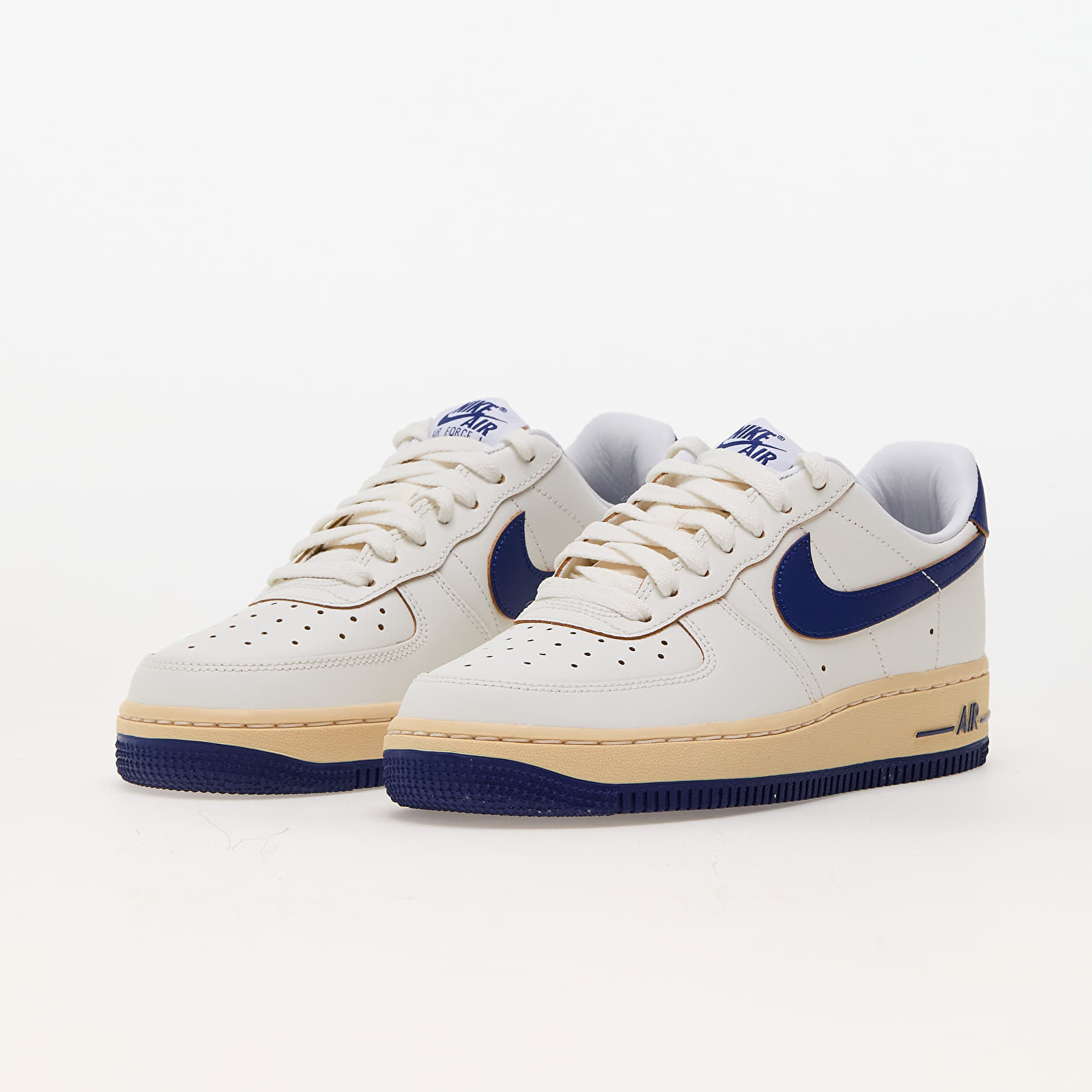 Nike air force 1 low white deep royal clearance