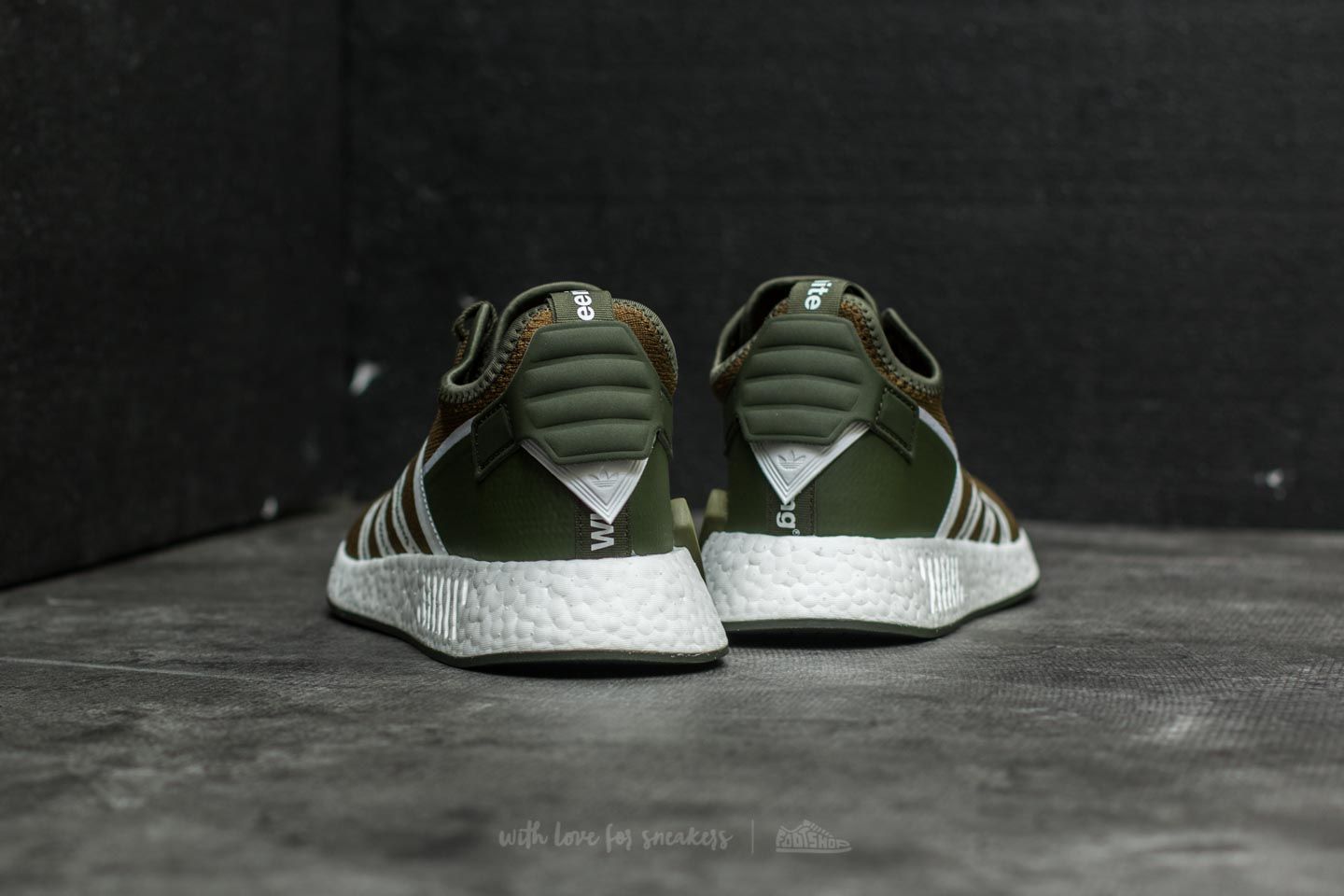 Men's shoes adidas x White Mountaineering NMD R2 Primeknit