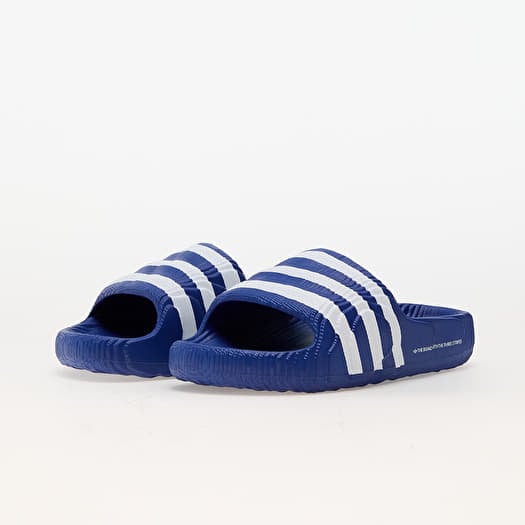 Adilette shoes deals