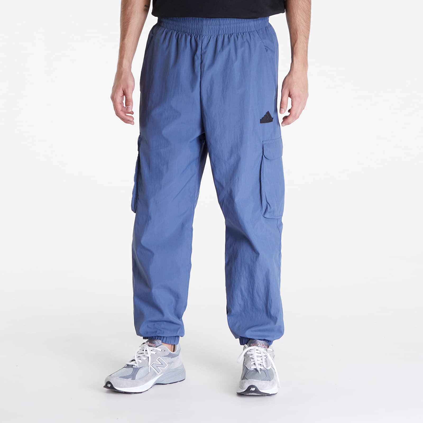Pants and jeans adidas City Escape Q2 Cargo Pant Preloved Ink
