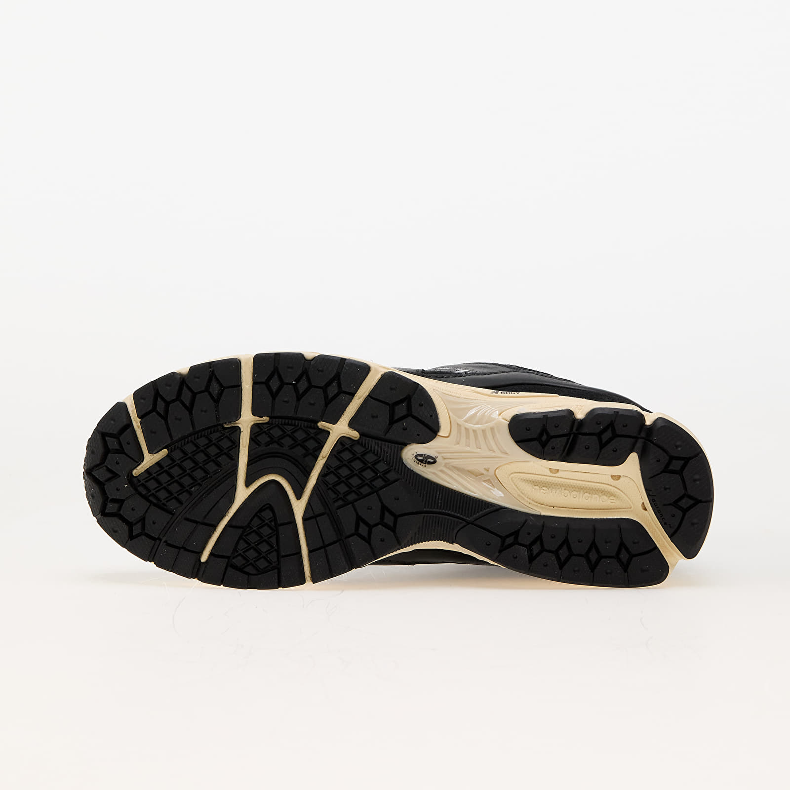 Pánské tenisky a boty New Balance 2002R Black