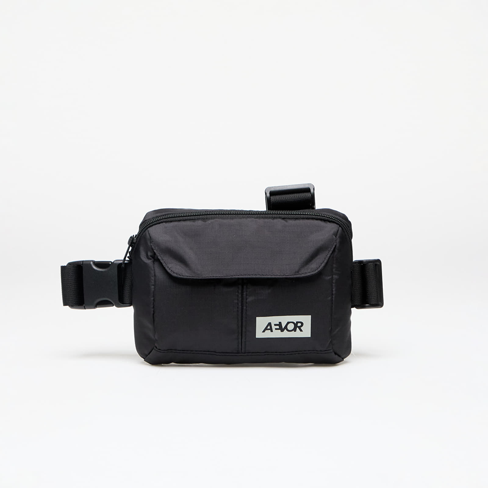 Хип чанти AEVOR Frontpack Ripstop Black