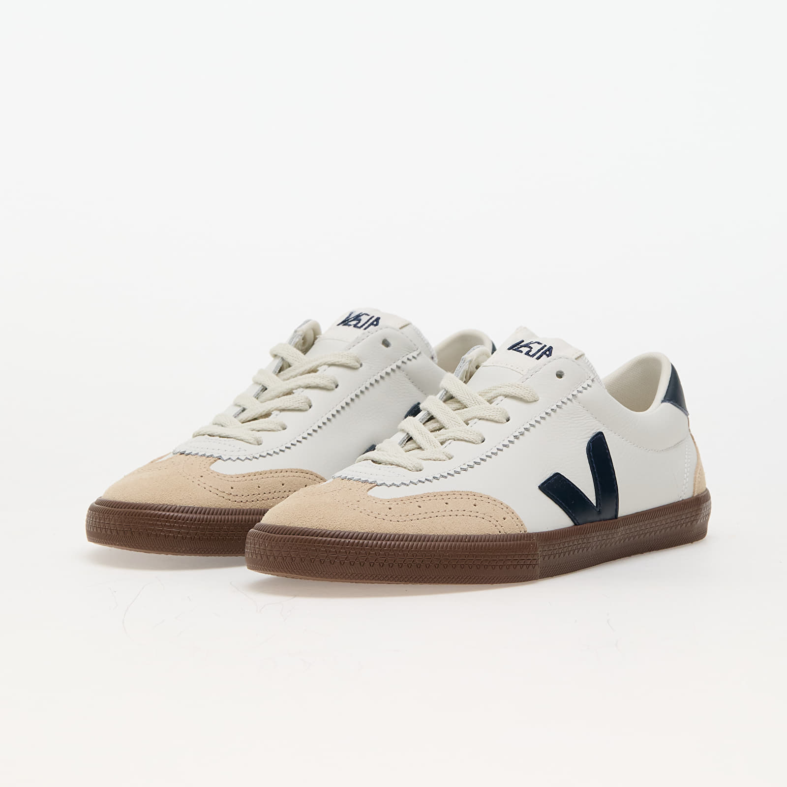 Pánské tenisky a boty Veja Volley White Nautico Bark