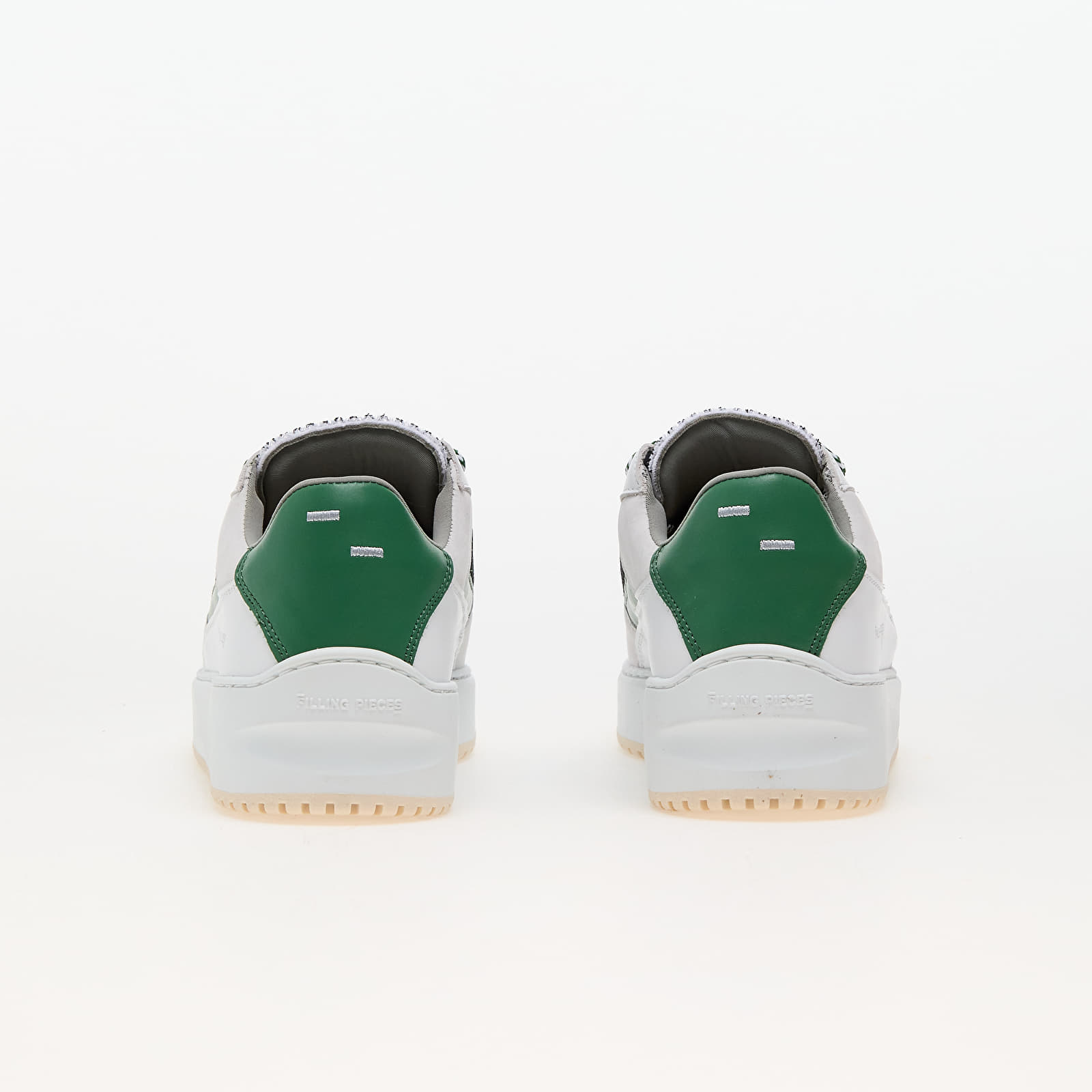 Männer Filling Pieces Avenue Isla Jade