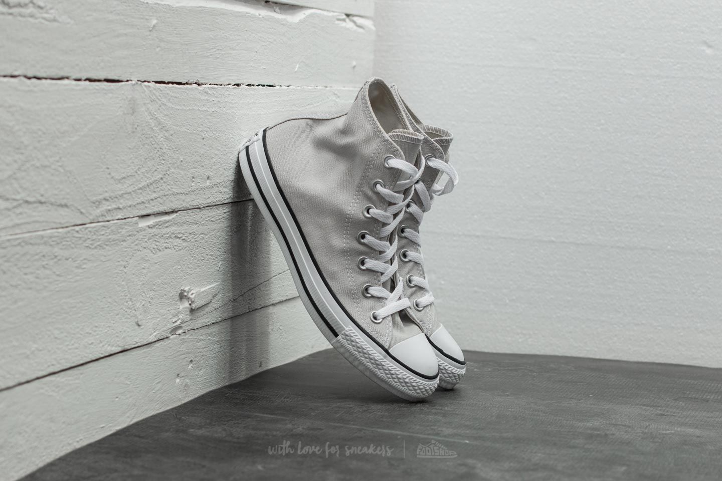 Women s shoes Converse Chuck Taylor All Star Hi Pale Putty Footshop