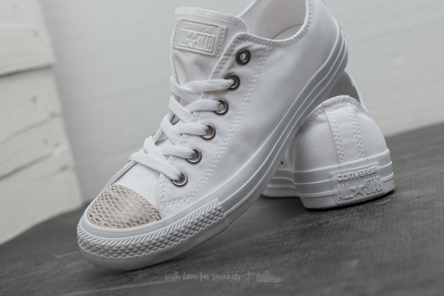 Men s shoes Converse Chuck Taylor All Star Ox White White White Footshop