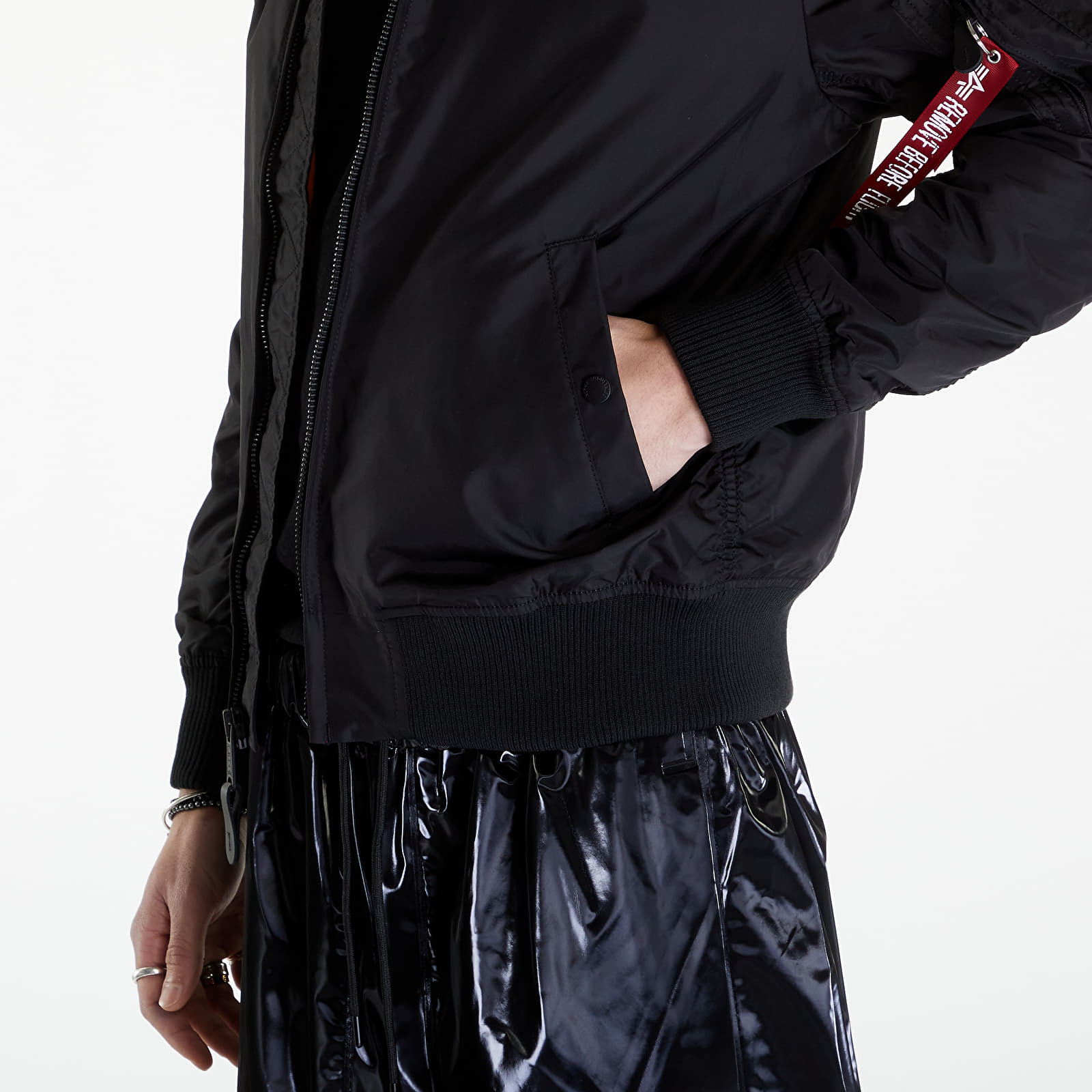 Bundy Alpha Industries MA-1 TT Hood Black/ Black