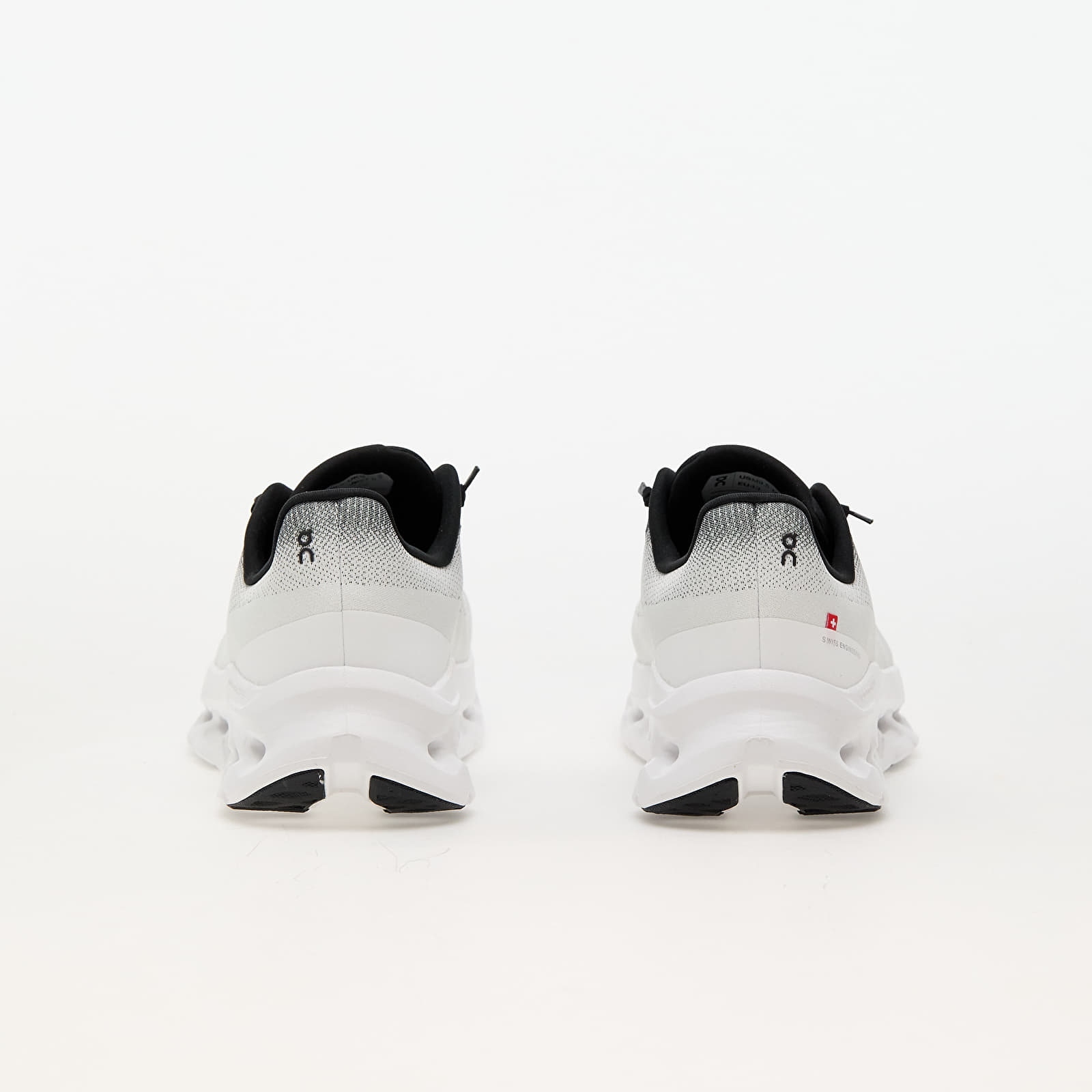 Men's shoes On M Cloudtilt Black/ Ivory