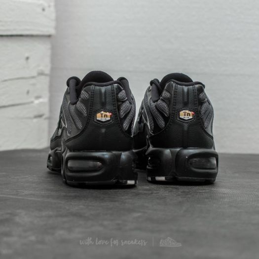 Women s shoes Nike Wmns Air Max Plus Black Dark Grey Black Footshop
