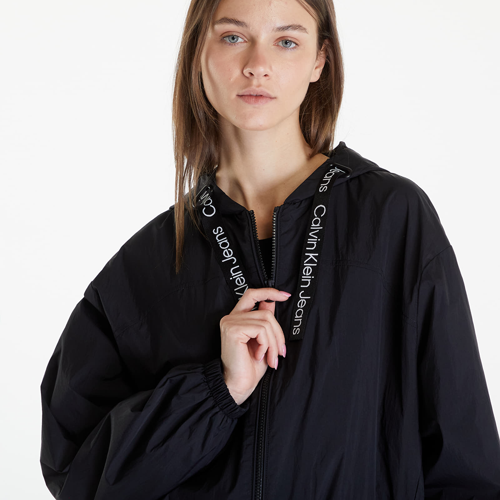 Kurtki wiatrówki Calvin Klein Jeans Logo Drawstring Windbreaker Black