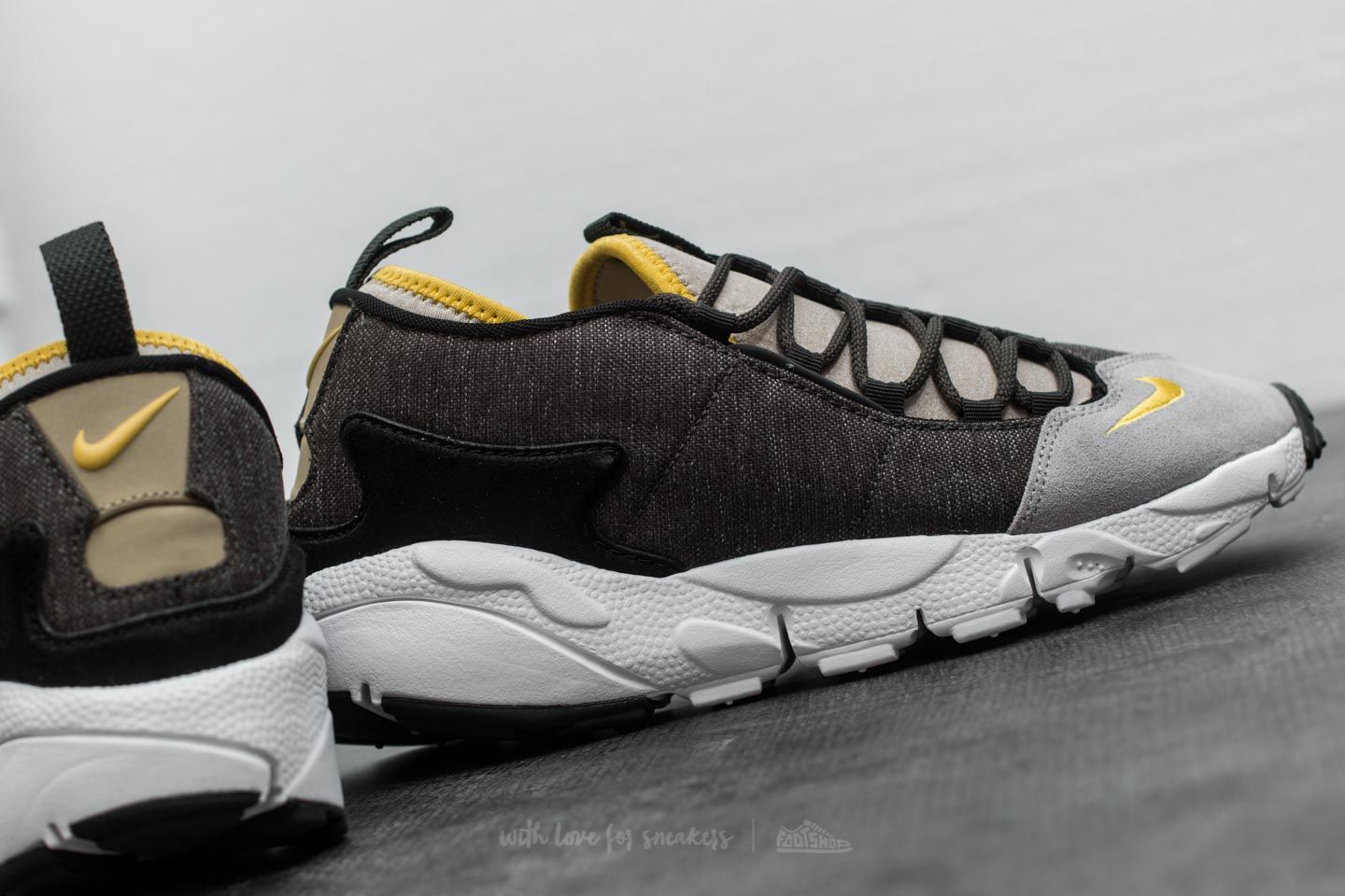 Nike air shop footscape sequoia