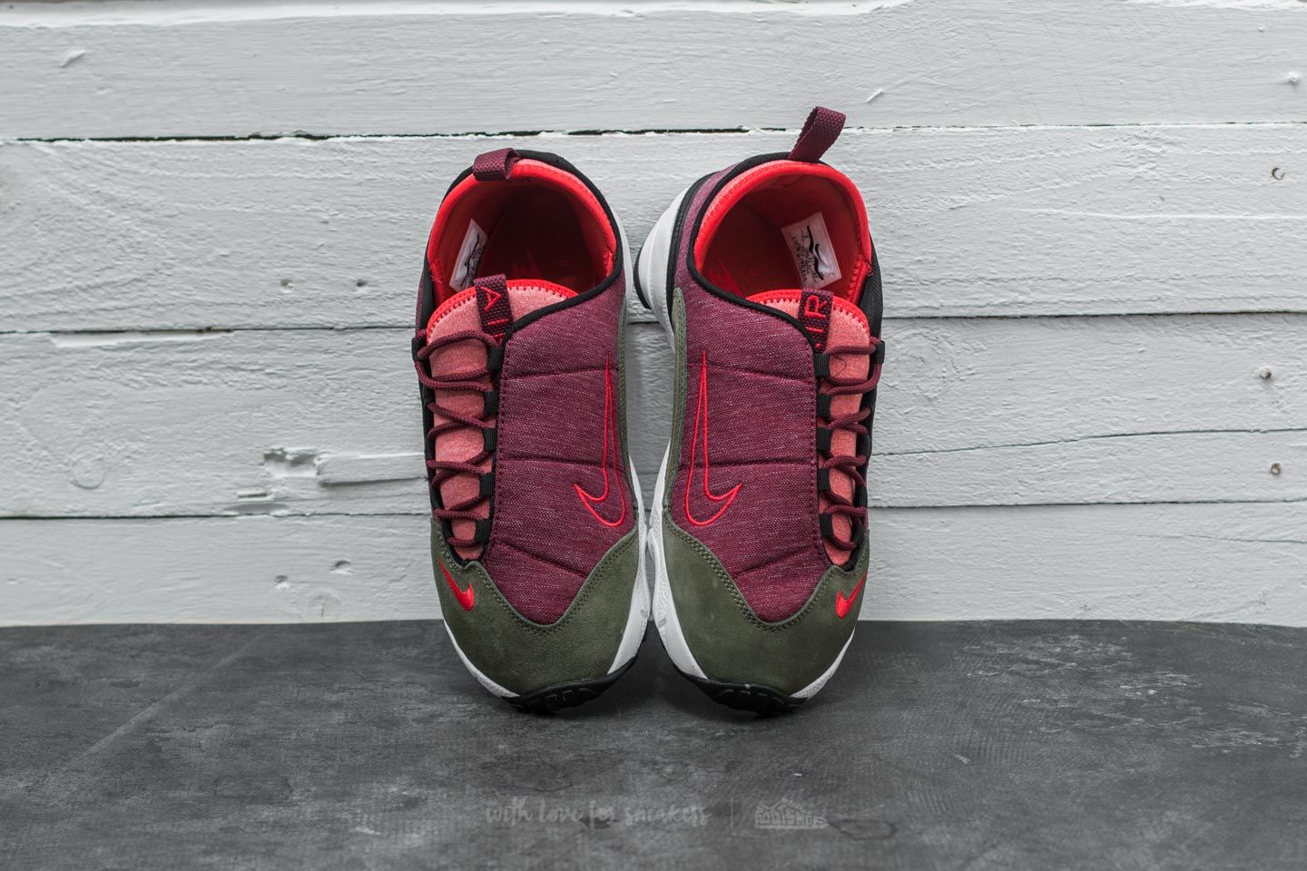 Miesten kengät Nike Air Footscape Natural Motion Dark Team Red/ Rush Red
