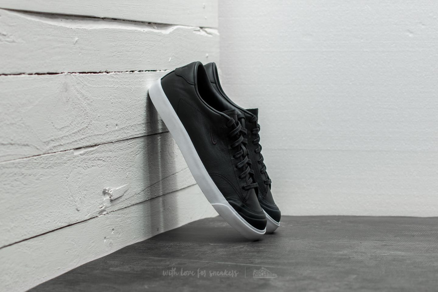 Nike all court 2 low leather white store