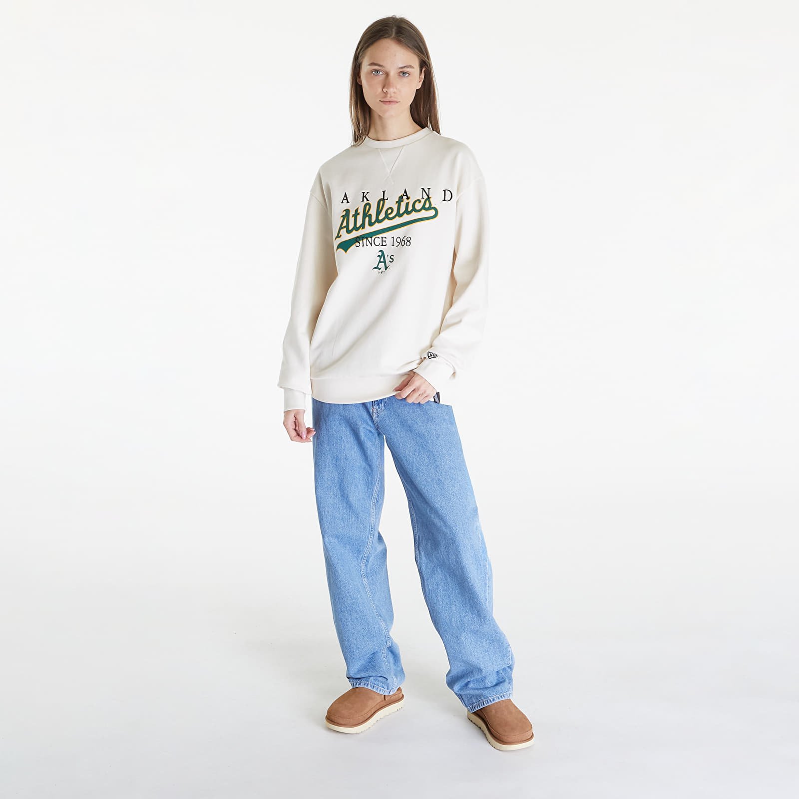 Hupparit ja collegepaidat New Era Oakland Athletics MLB Lifestyle Crew Neck Sweatshirt UNISEX Off White/ Dark Green